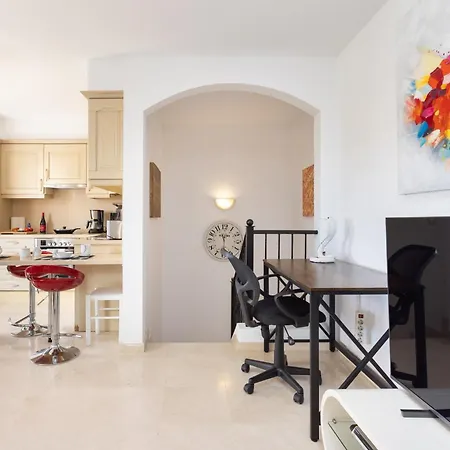 Daire Sunshine Palm-mar